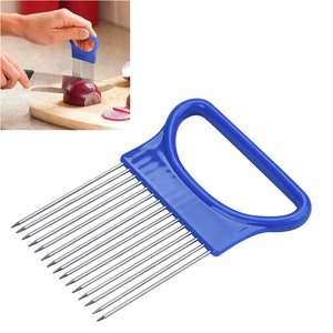 gadget tomato cutter cutting