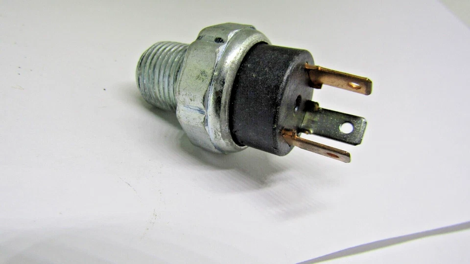 发动机油压开关标准 PS-139 全新 复古 — 第 2/4 张图片