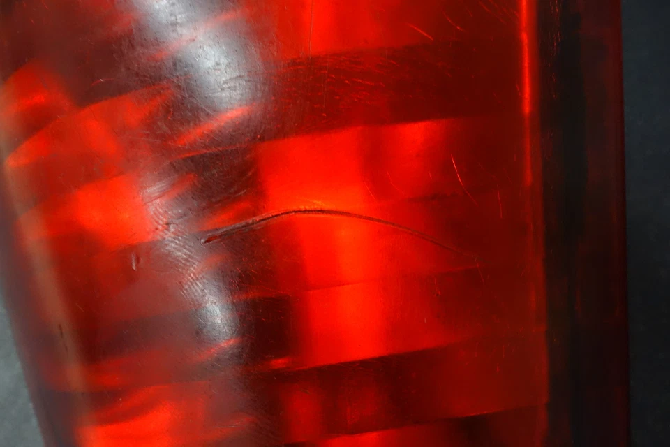 Luz de freno trasera derecha Polaris 04 05 Atp 330 2004 500 *grieta Foto 2 de 3