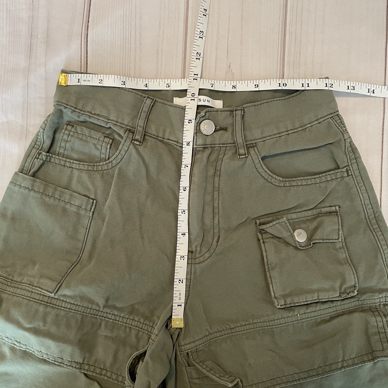 Pacsun Baggy Jordan Bermuda Cargo Shorts Women’s 23 Army Green Pockets y2k 2000s thumbnail 12
