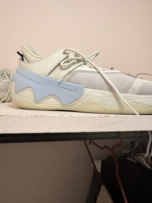 Nike Men s sneakerSize 12 - Nike D/MS/X Distorted DNA SE Light Bone Sea Glass