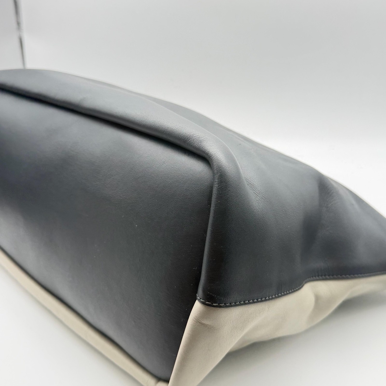 Chloé Baylee Leather Handbag - ## image 4