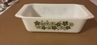 New ListingVintage Pyrex #913 Spring Blossom Green Crazy Daisy Bread Loaf Pan