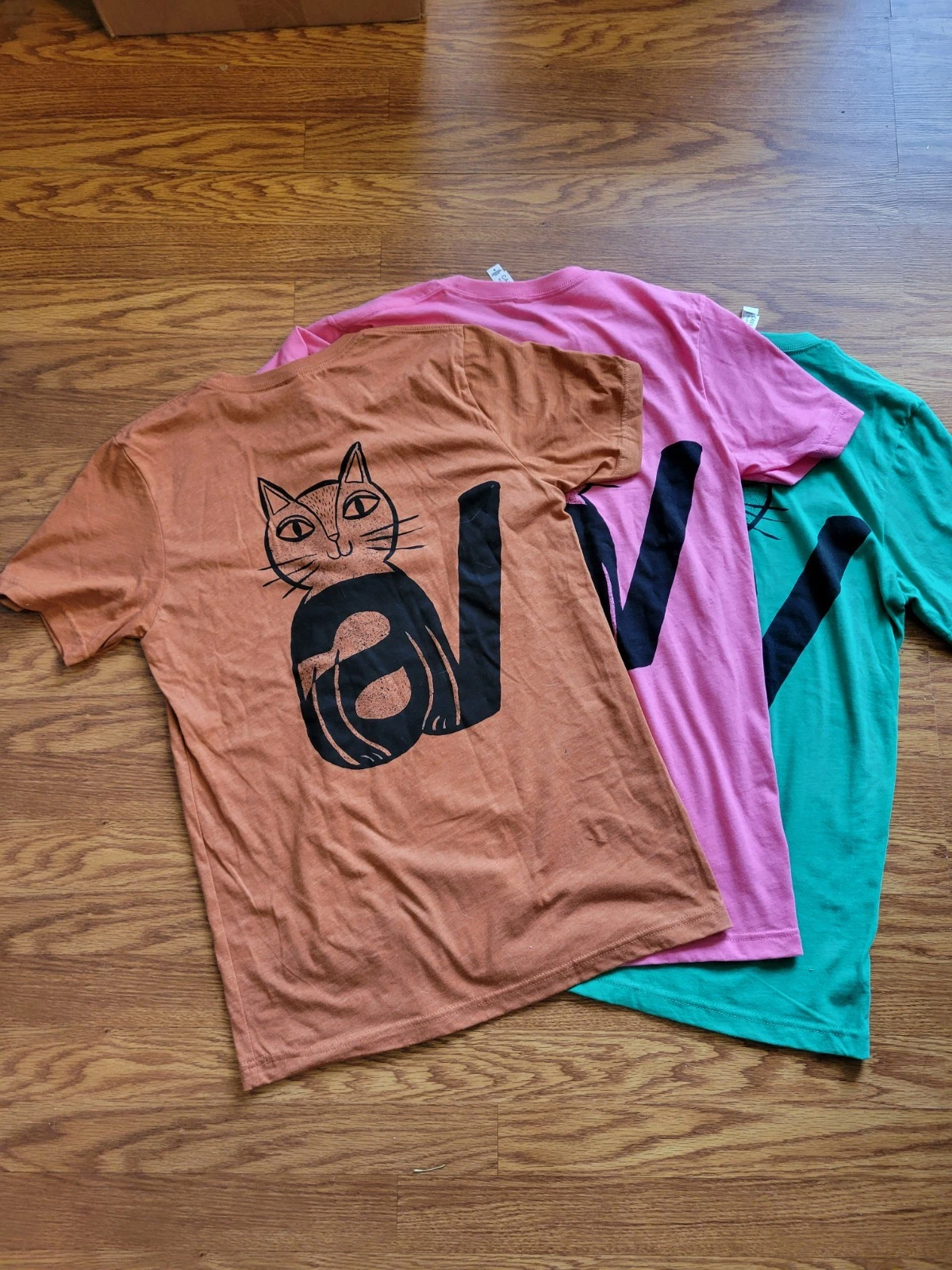 Unisex "Catperture" Tshirt 3 colors all sizes benefits Forsyth Humane Assn