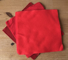 Pacchetto di Quadrati in Feltro Rosso da Sgombero, 22cmx22cm x 12 Pezzi