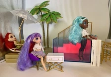 Rainbow High Color Change Pool & Beach Playset With 3 Dolls & Extra Accessories.