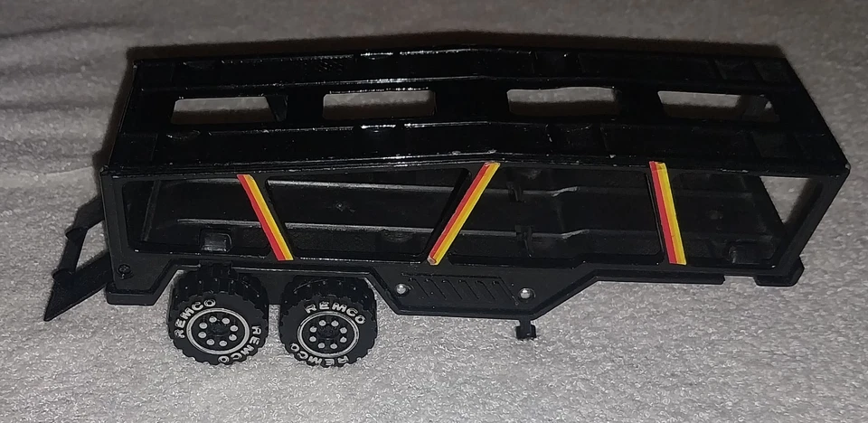 Remolque de carreras Remco 1986 vintage remolque para carros acero prensado Foto 2 de 4