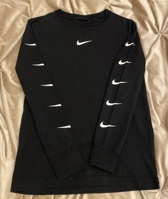 NIKE womans sports top XS - Image 1 of 4