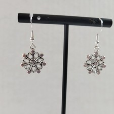 Silver Snowflake Dangle Earrings Beaded Winter Christmas Charm Jewelry Gift New