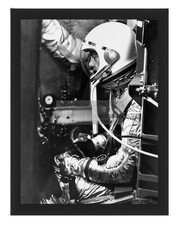 ALAN SHEPARD PREPARING FOR CENTRIFUGE TEST JOHNSVILLE 1960 8X10 FRAMED PHOTO