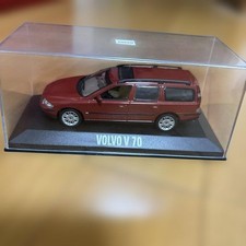 Minichamps 1/43 Volvo V70 Red Diecast Model Car Used with Case