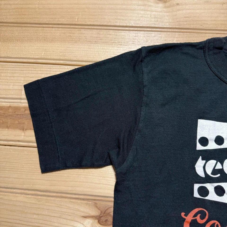 Camisa de colección años 80 1983 Holiday Inn Oceanfront Coors WOVV FM 96 Beer Tease mediana Foto 3 de 4