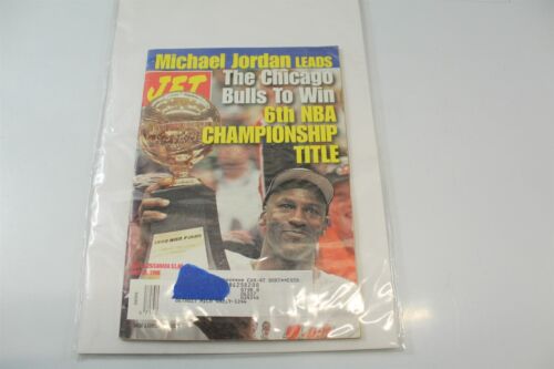 Vintage 1998 Jet Magazine Michael Jordan Cover w/ Trophy Of Bulls 6th NBA Title