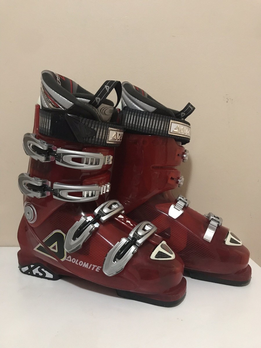 Dolomite Red XS Nine Ski Boots US Men's 8/8.5 306mm Made In Dolomite Red XS Nine Ski Boots US Men's 8/8.5 306mm Made In