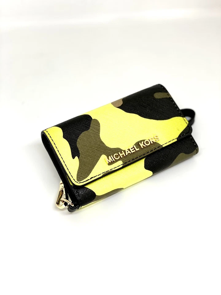 MICHAEL KORS💥NWOT💥iPHONE 5s Estuche/Embrague  Foto 2 de 4