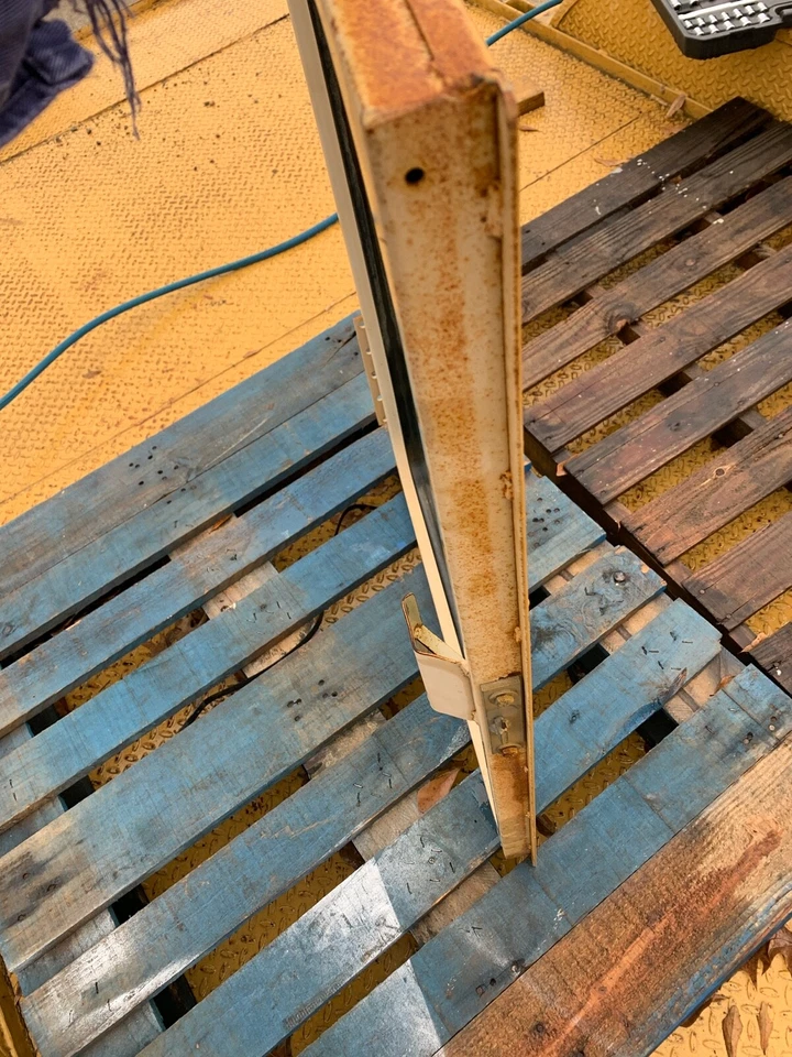 Puerta/ventana derecha Caterpillar 5V9316 Foto 3 de 4