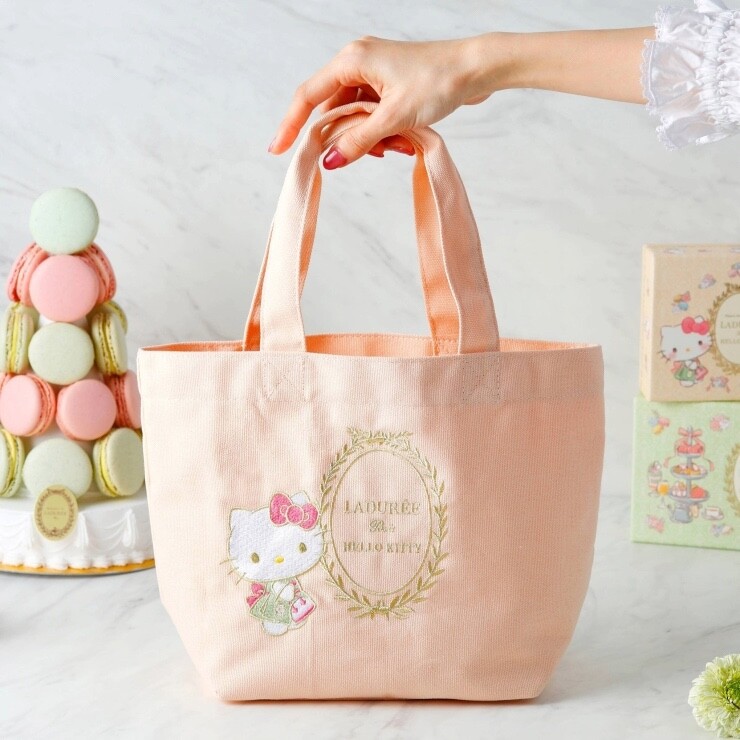 LADURÉE Hello Kitty トートバッグ Laduree x Hello Kitty 2025 Mini Tote Bag – Green or Peach | eBay