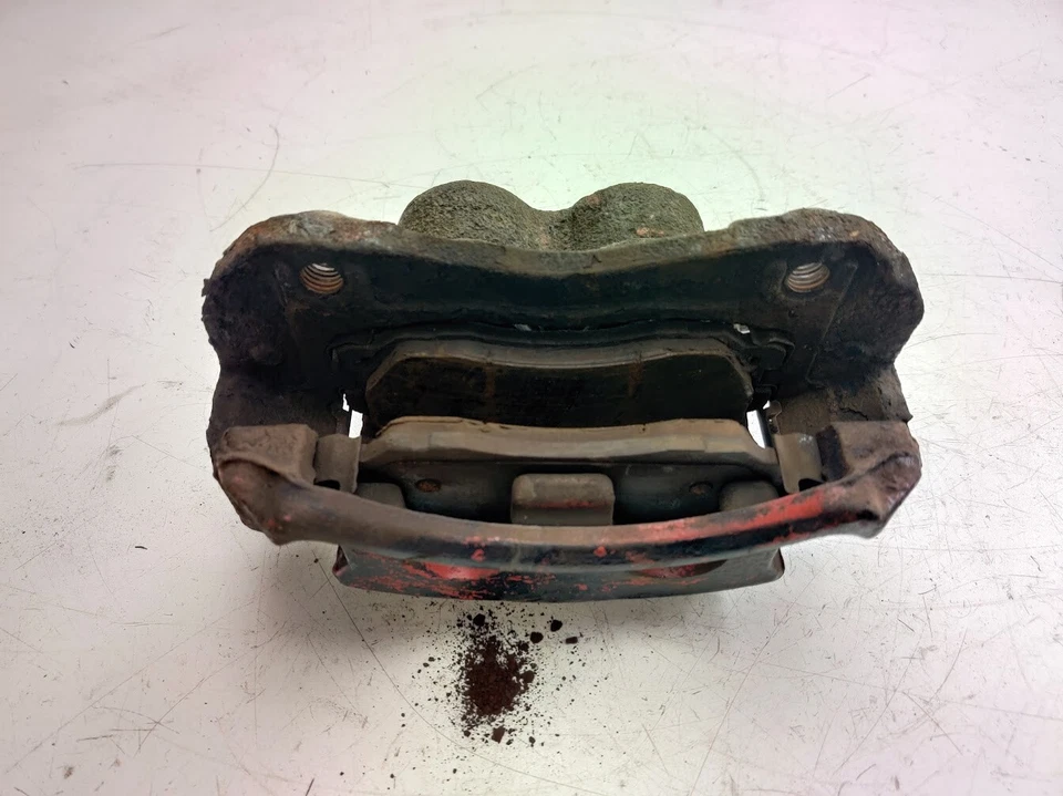 CHEVROLET CAPTIVA 2012/ 2.2 RIGHT FRONT BRAKE CALIPER  - Image 3 of 3