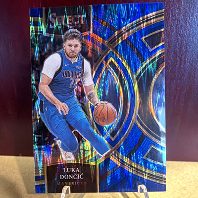 Panini 2023-24 Select Premier Level Prizm Luka Doncic Mavericks #150 /99