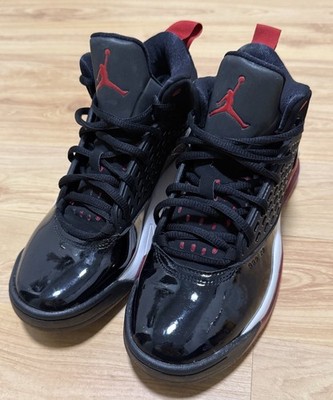 JORDAN MAXIN 200 YOUTH BASKETBALL ATHLETIC SNEAKERS BLACK GYM RED SZ 5Y YOUTH