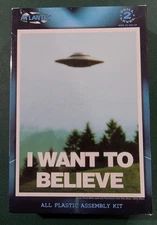 ATLANTIS X-FILES I WANT TO BELIEVE UFO MODEL KIT