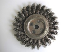Osborn Heavy Duty Knot Wire Wheel Brush 5 3/4" x 1/2"