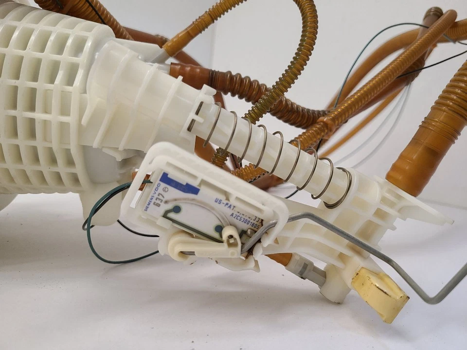 06-21 DODGE CHARGER RH Passenger Fuel Pump Assembly Fuel Tank Mounted Foto 2 de 4