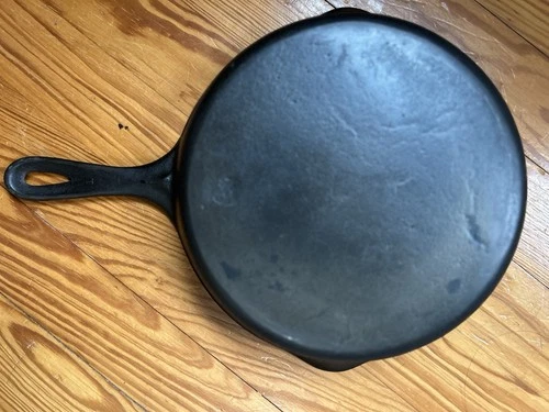 Vintage Unmarked Wagner Ware No.6 Skillet 9” Inch Cast Iron Skillet