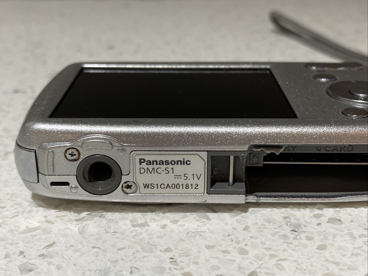 Panasonic LUMIX DMC-S1 12.1MP Digital Camera (Silver) -PARTS ONLY