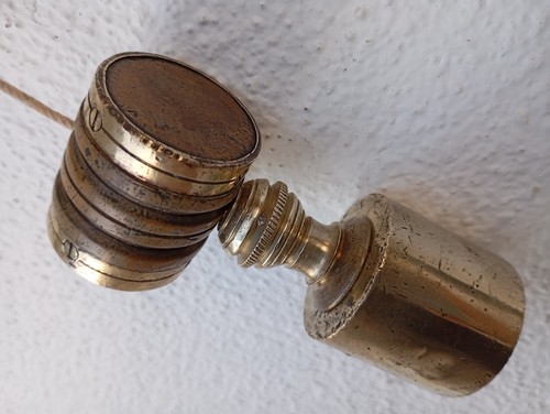 Bloque de nivel vertical Bob Mason de plomada cilindro pequeño de 2,5" de latón de colección con anillos de latón - Imagen 6 de 16