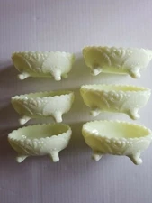 6 NORTHWOOD CUSTARD GLASS BOWLS Fruit Berry  Scalloped Footed Imperial Style 