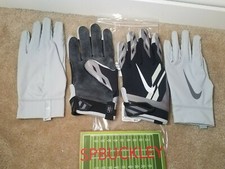 NIKE VAPOR SHIELD COLD-WEATHER THERMAL FOOTBALL GLOVES, NWT, P.FQ.23.091