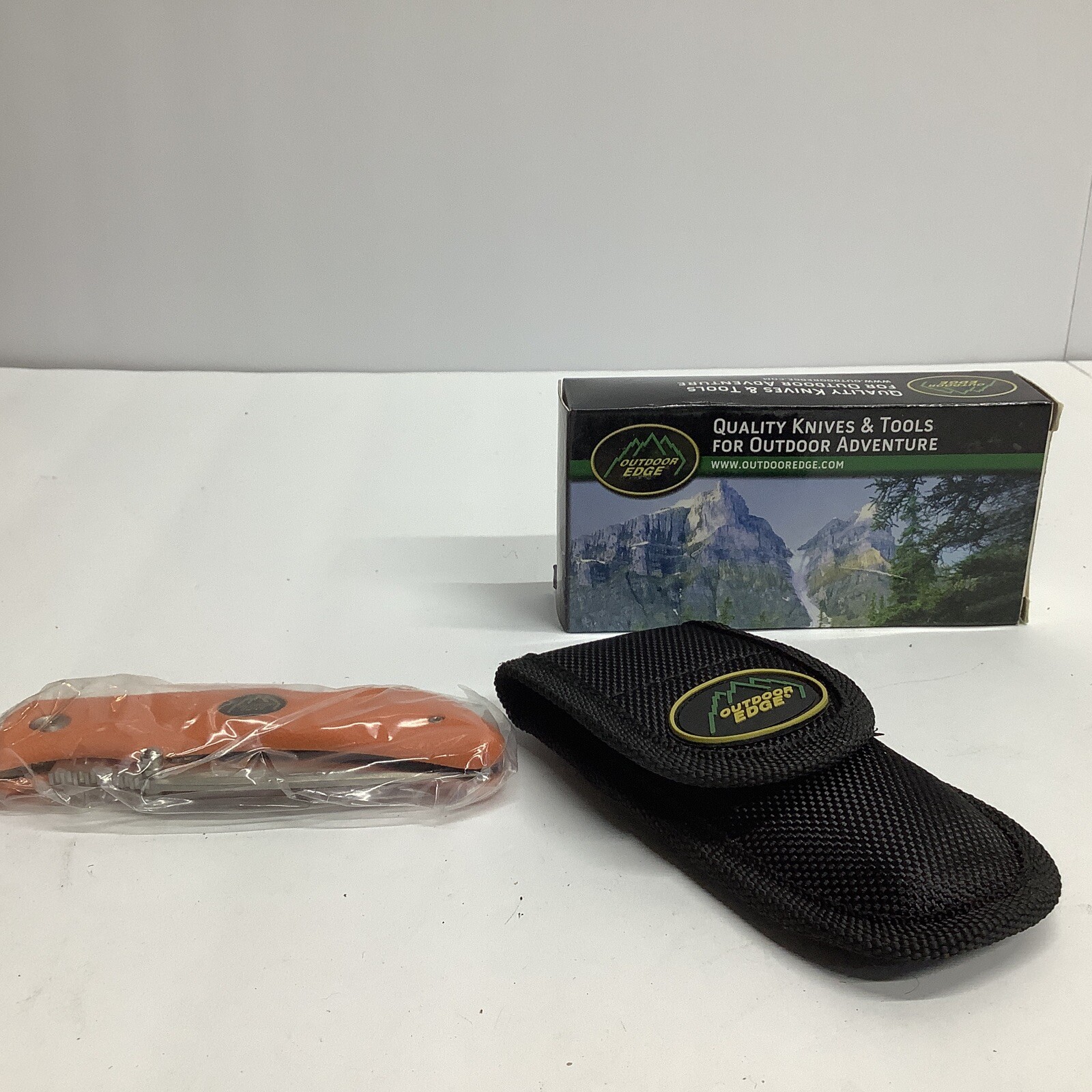 Outdoor Edge Mini Grip Folding Knife 2.12" 8Cr13MoV Steel Blade Rubber