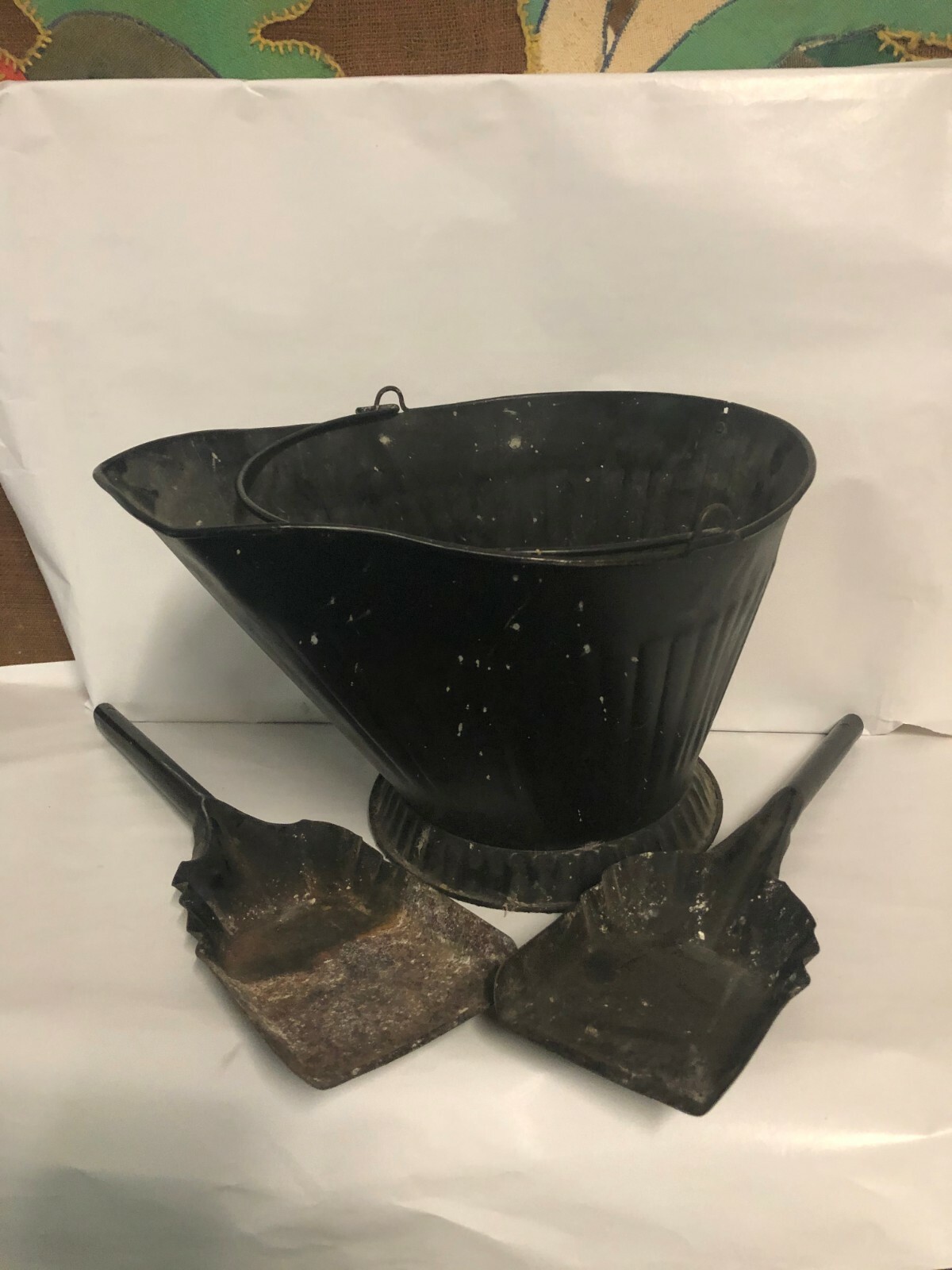 Vintage Coal / Ash Bucket Fireplace Hog Scuttle w/ 2 vintage Shovels eBay