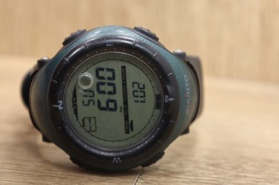 Suunto Vector Green / Black Watch Rubber Water Resistant Multi Function New Batt