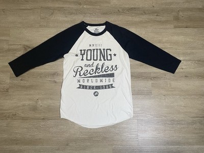 Young & Reckless Raglan Sleeve T-Shirt Mens Sz M Black White Y2K