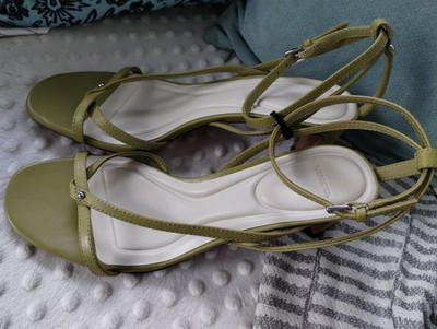 Vince Marilyn Ankle Strap Sandal (Women) Size 8M Color Dried Citrus Brand New
