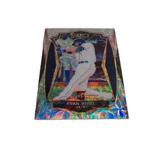 2021 Panini Select Baseball Premier Level Scope Prizm Rookie Evan White #140 NM