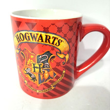 Harry Potter Hogwarts Wizarding World Houses Shield Crest Ceramic Mug 14oz Red