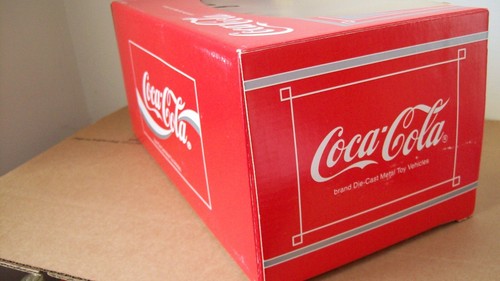 Solido Ford Roadster Coca Cola 1:18 made in France BOX KEPT 1996 RELEASE, RED - Picture 3 of 8