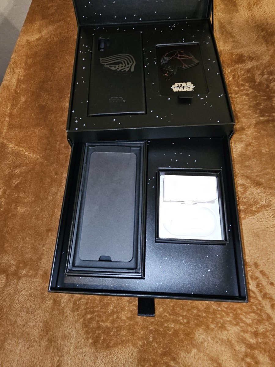 Samsung Galaxy Note10 Plus Star Wars Kylo Ren Edition Box