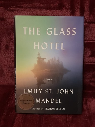 *3 SIGNED FIRST EDITIONS!* Station Eleven, The Glass Hotel, Sea of Tranquility - Picture 6 of 16