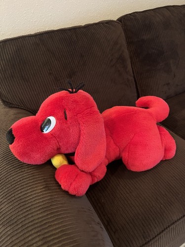 2000 Clifford the Big Red Dog Plush Jumbo Animal 26” Barks Excellent Condition - Picture 9 of 16