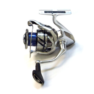 SHIMANO 23 STRADIC C3000XG スピニングリール シマノ 23 ストラディック C3000XG (2023年モデル) スピニング