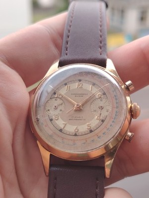 Delbana Uhr Tri-Compaxe
