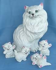 Vintage White Persian Cat Family Figurine Set Mother Cat 4 Kittens Ceramic