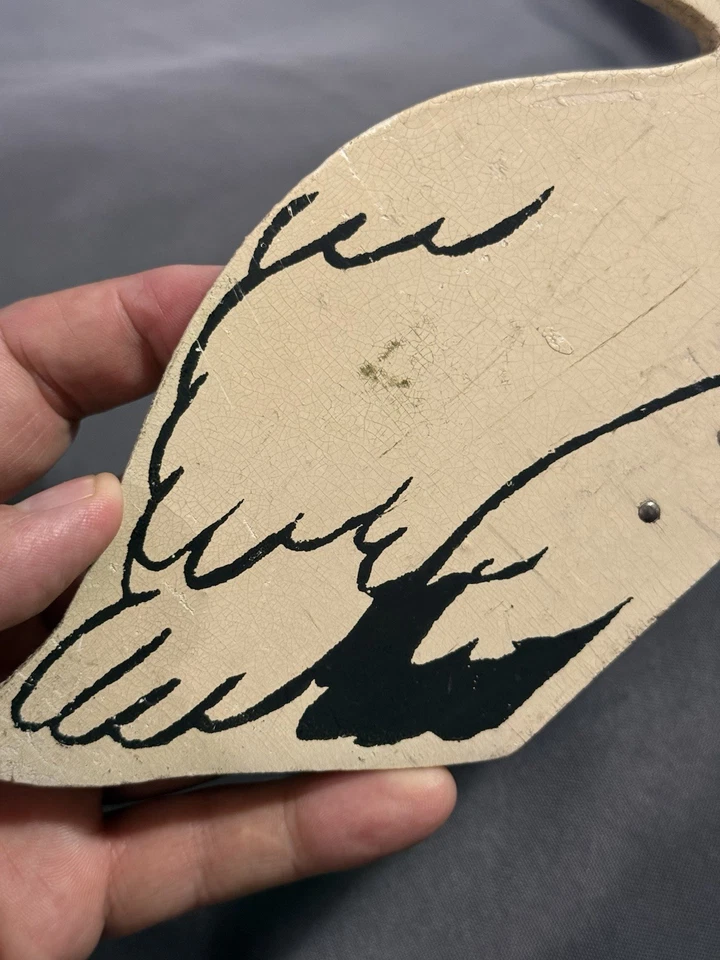 Sweet Antique Folk Art Painted Wooden Swan Door Stop - Image 4 of 4