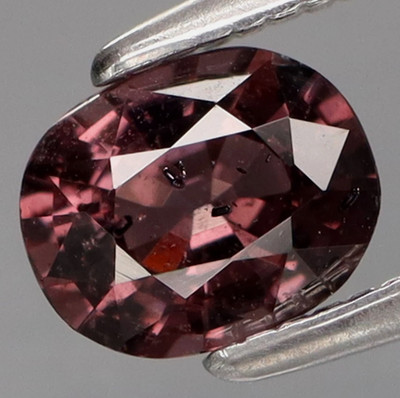 [G006] Spinell Purple VS 0,66 Ct. Myanmar