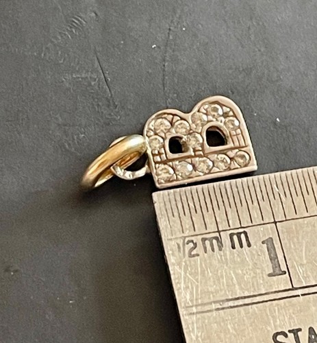 9ct Gold Diamond Initial Letter B Charm Pendant 0.8g Hallmarked - Picture 10 of 15