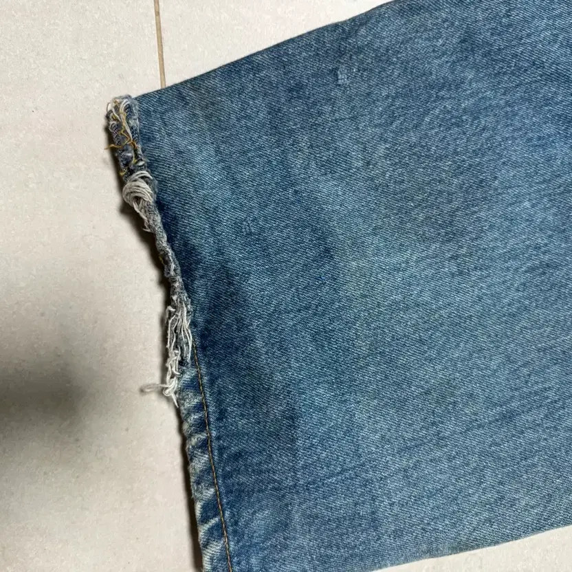 Balenciaga Large Non-Coated Baggie Jeans - Used thumbnail 7